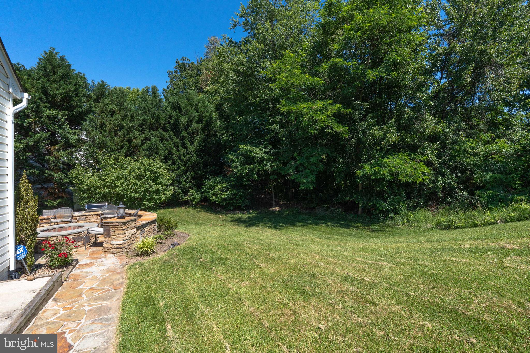 WILLIAMS KNOLL - Residential