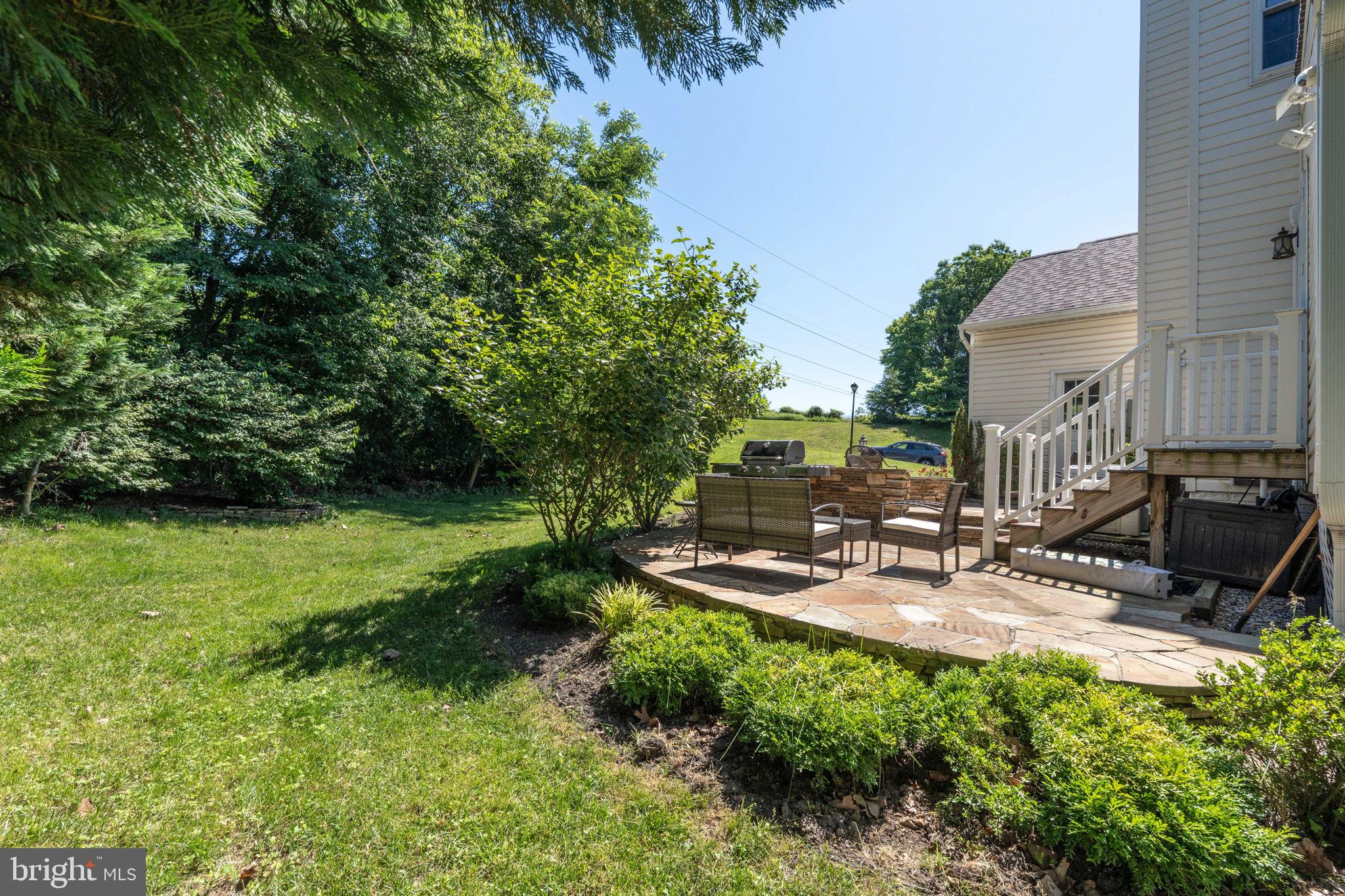 WILLIAMS KNOLL - Residential