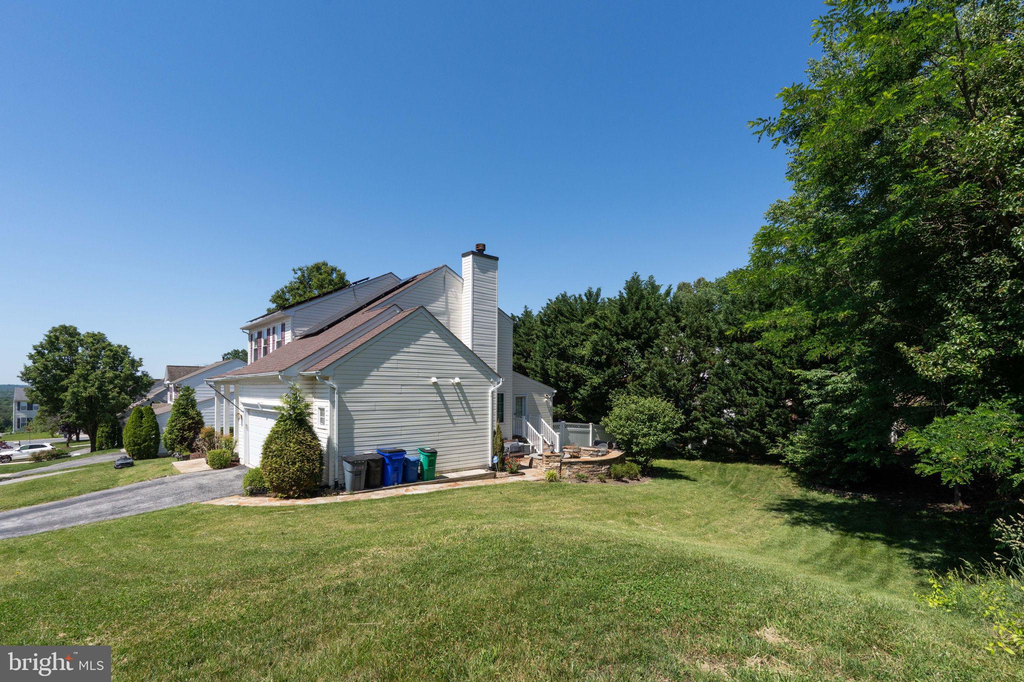 WILLIAMS KNOLL - Residential