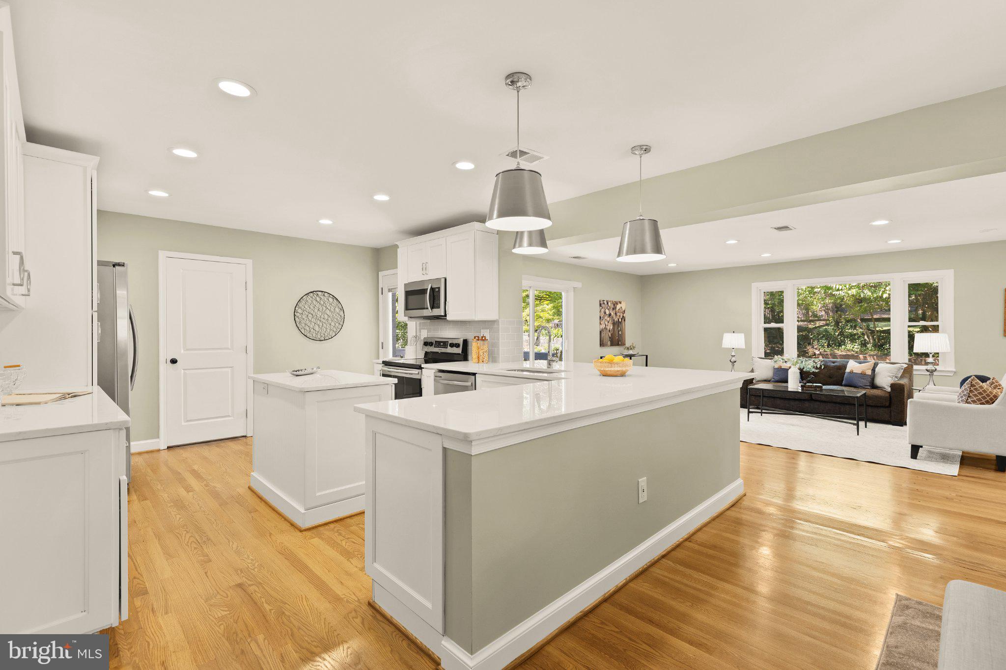 KENSINGTON - Residential
