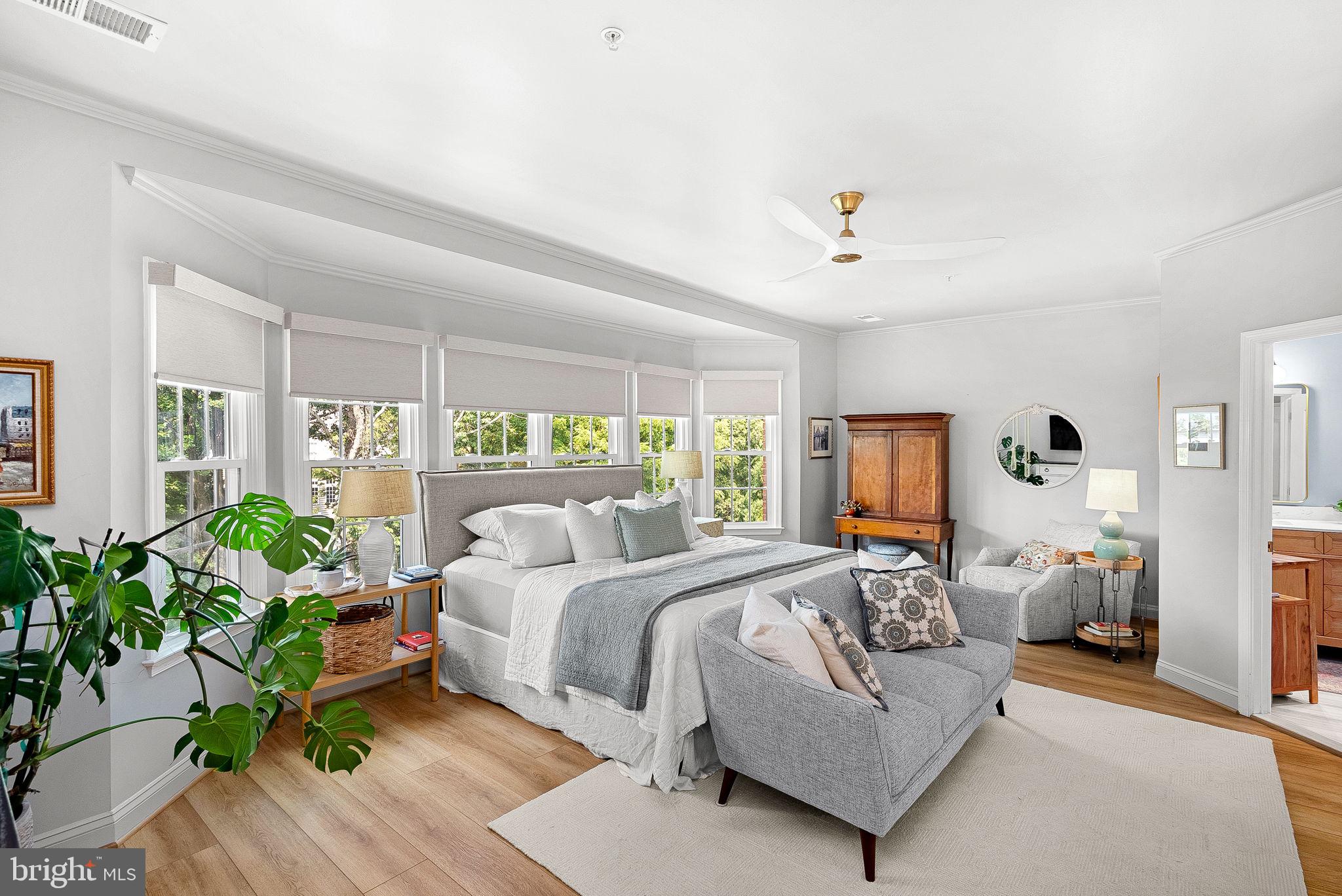 RIVER CREEK - Residential