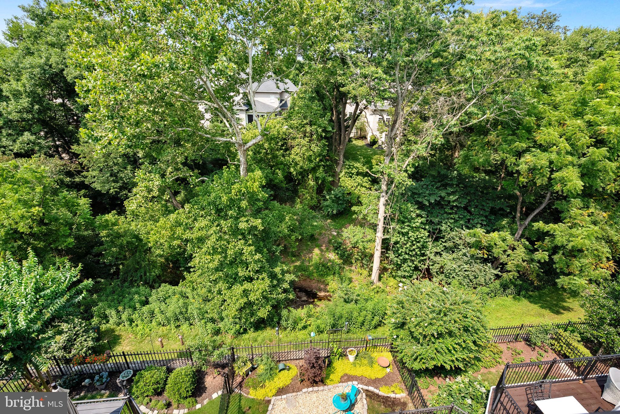 RIVER CREEK - Residential