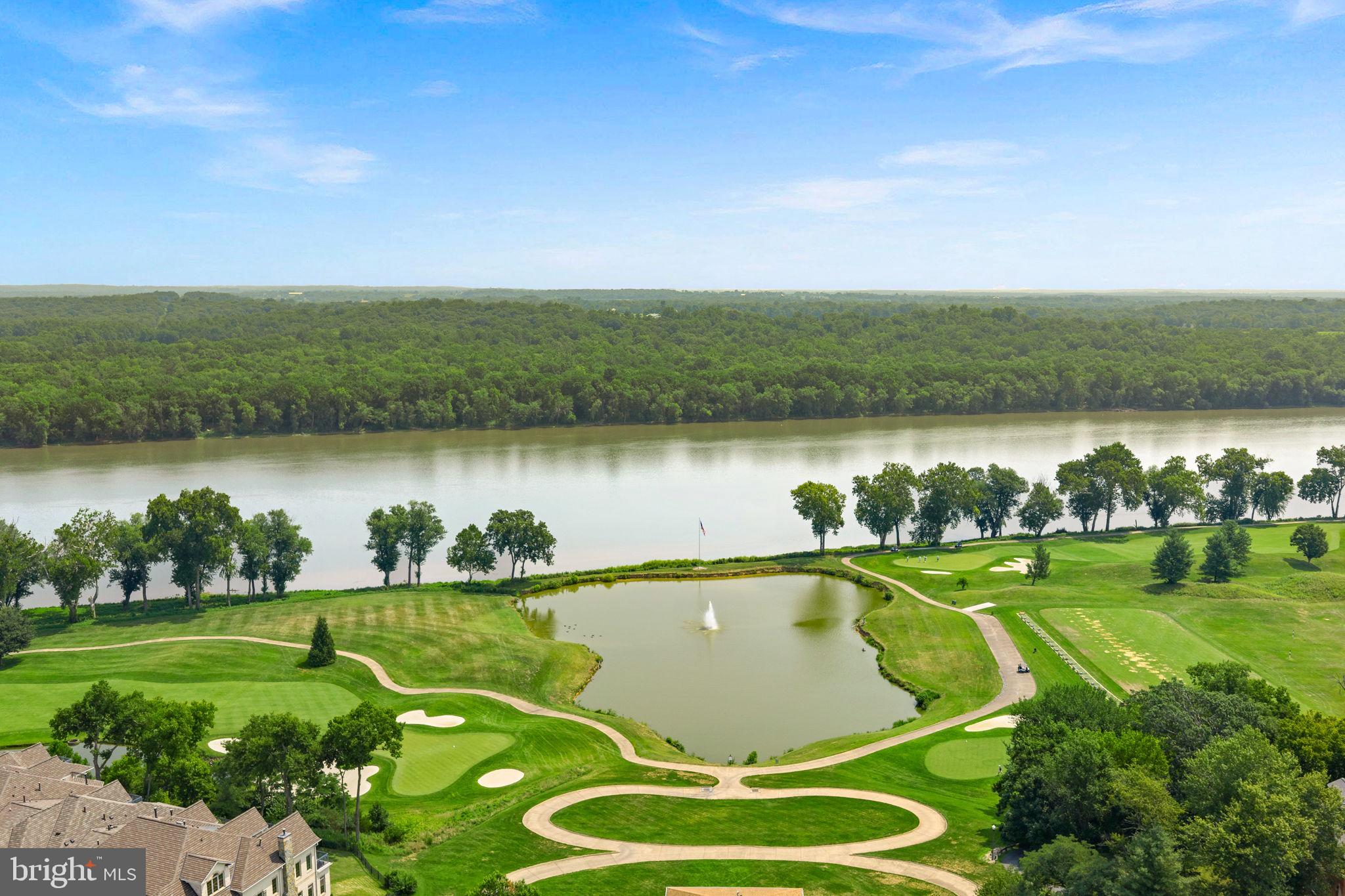 RIVER CREEK - Residential