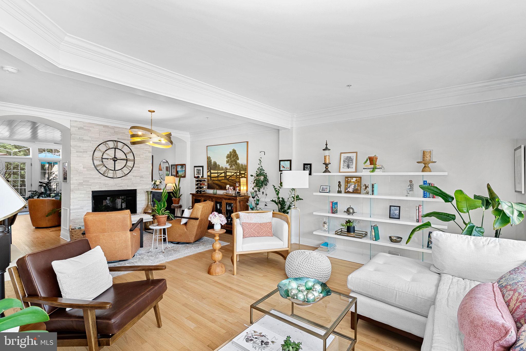 RIVER CREEK - Residential