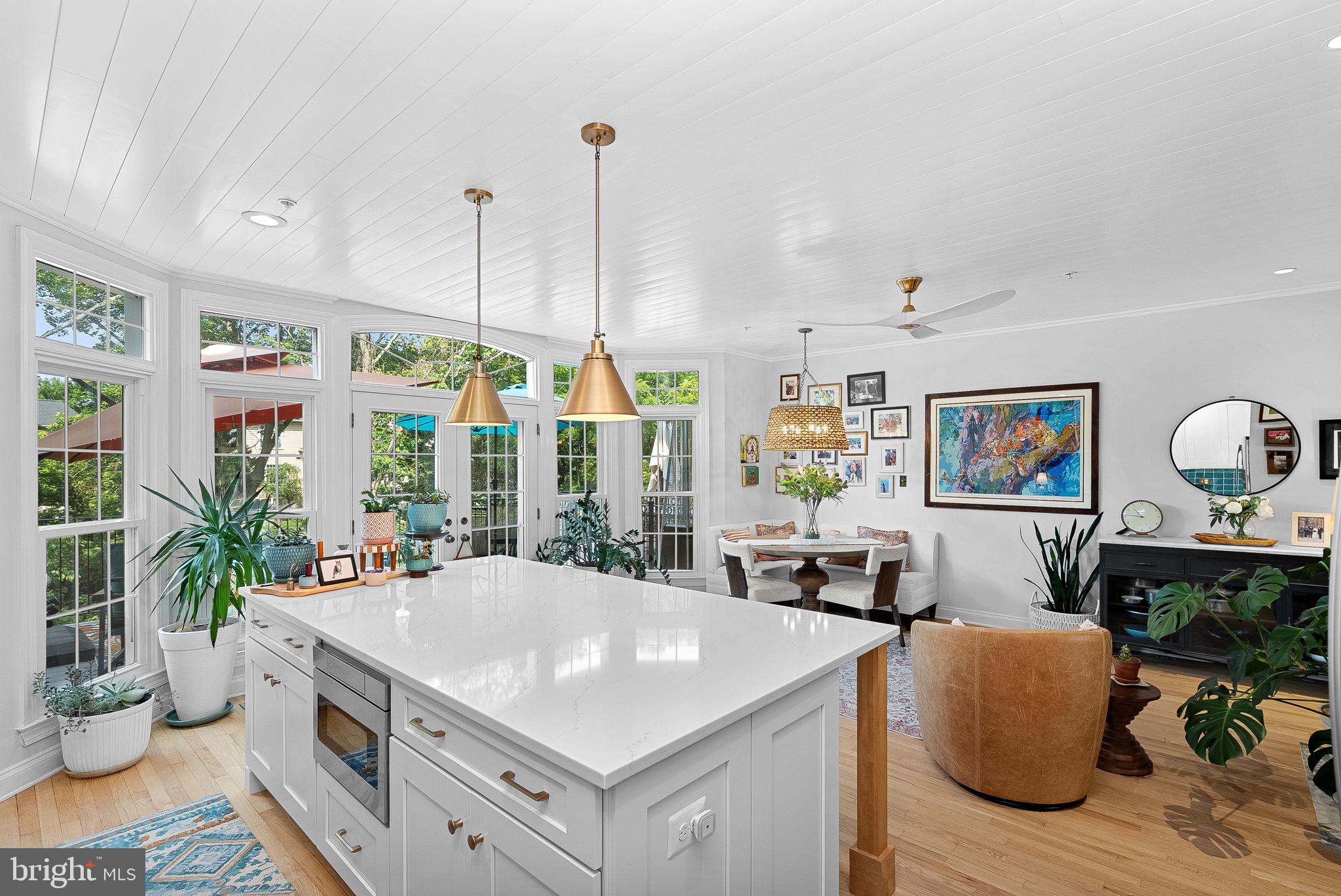 RIVER CREEK - Residential