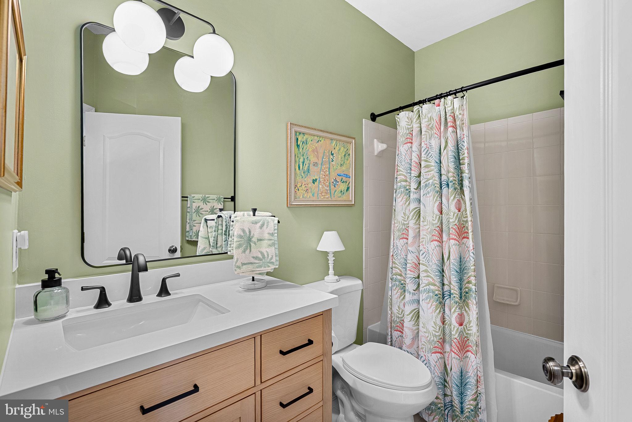 RIVER CREEK - Residential