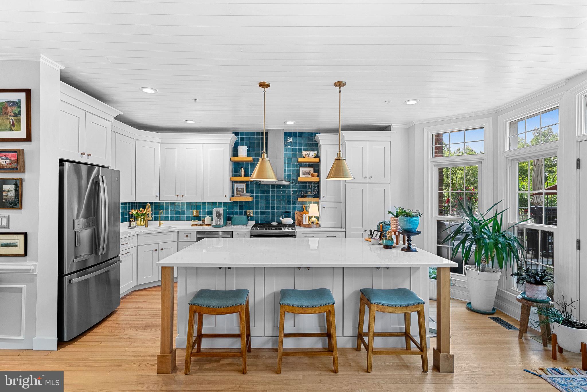 RIVER CREEK - Residential