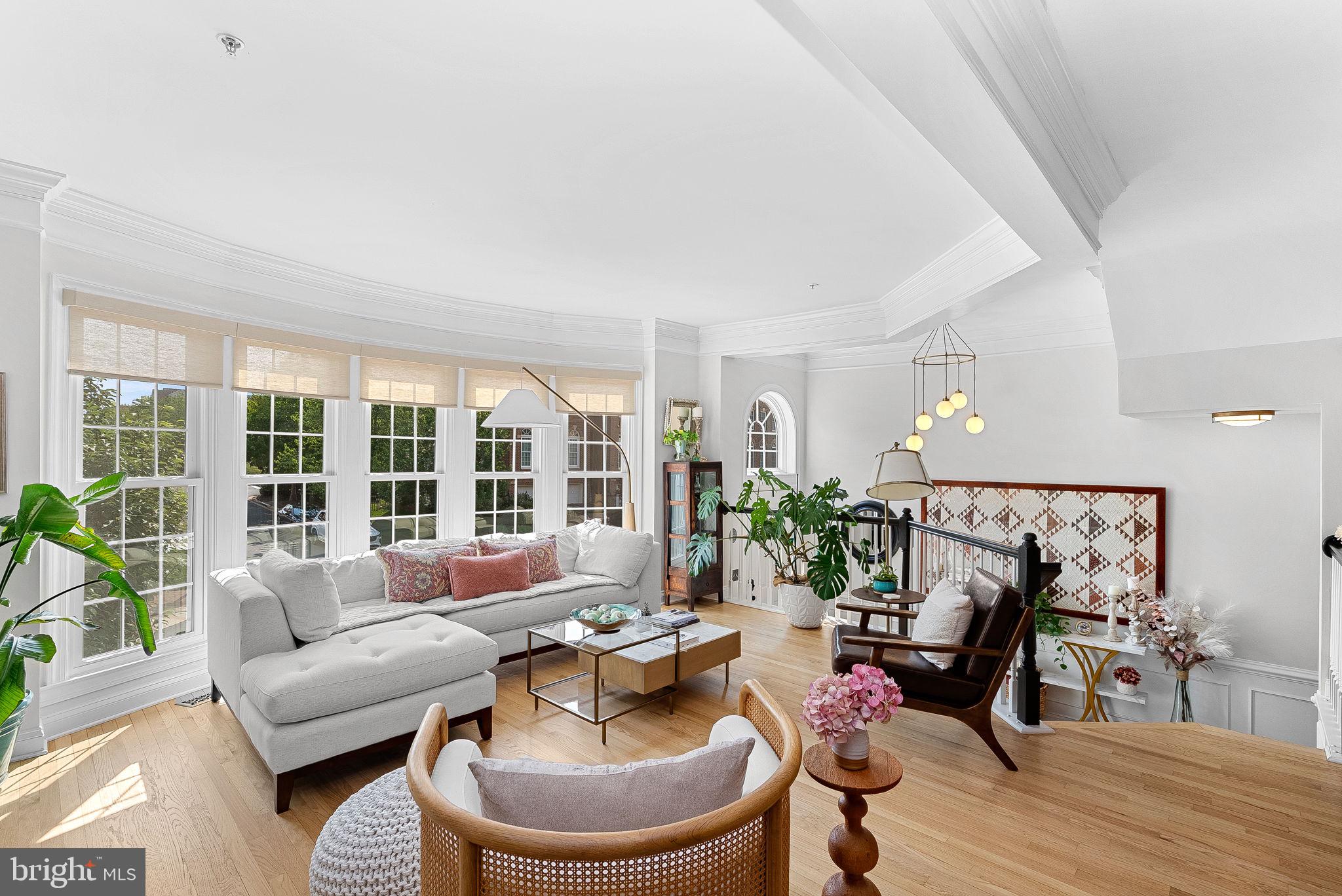 RIVER CREEK - Residential