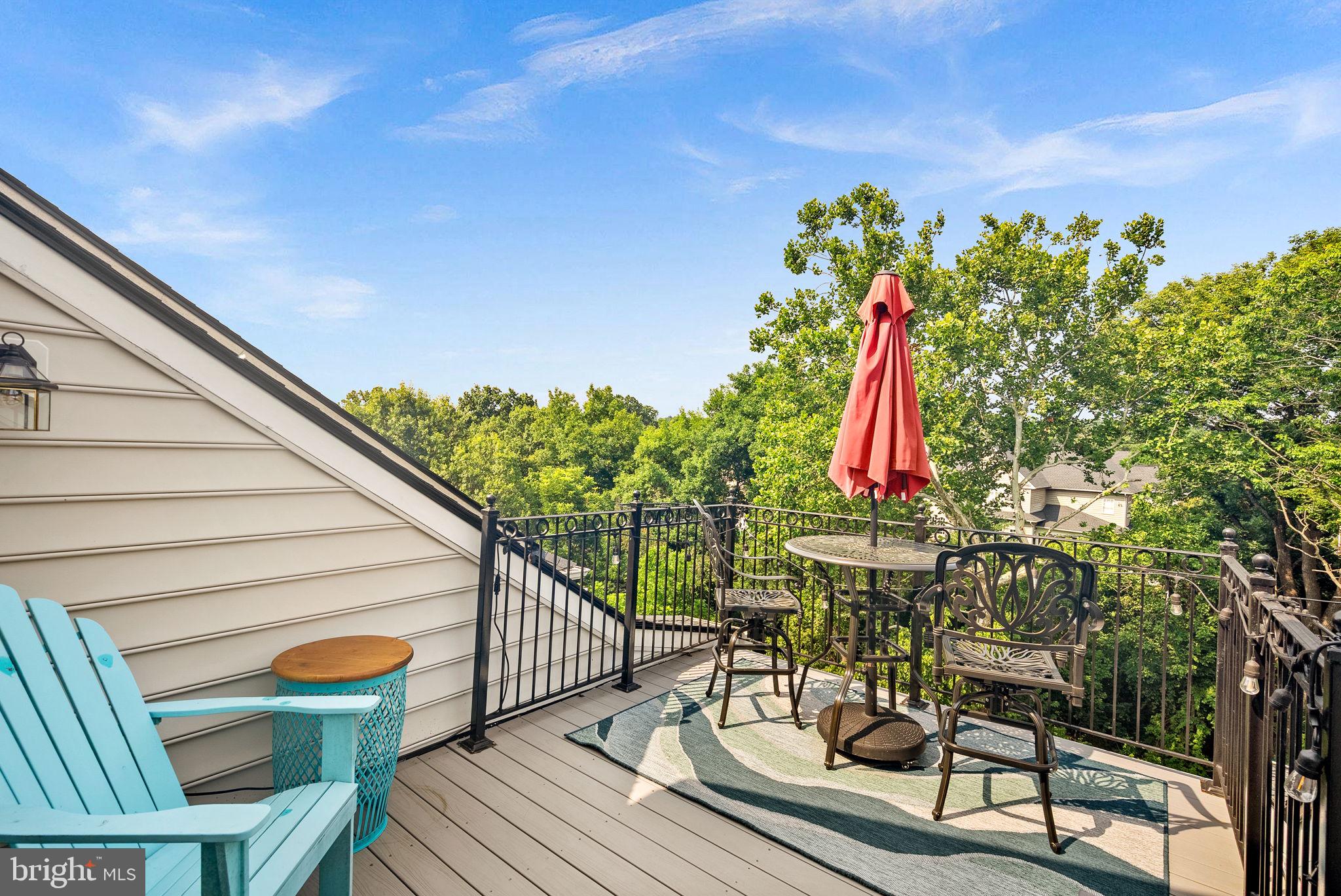 RIVER CREEK - Residential