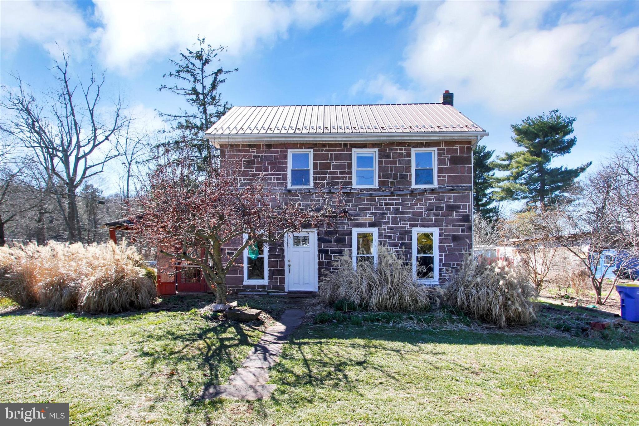 CARLISLE ROAD - Residential