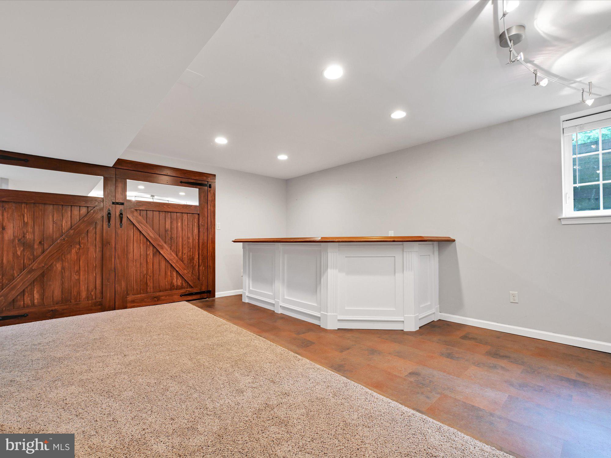 EAGLE VIEW ESTATES - Residential