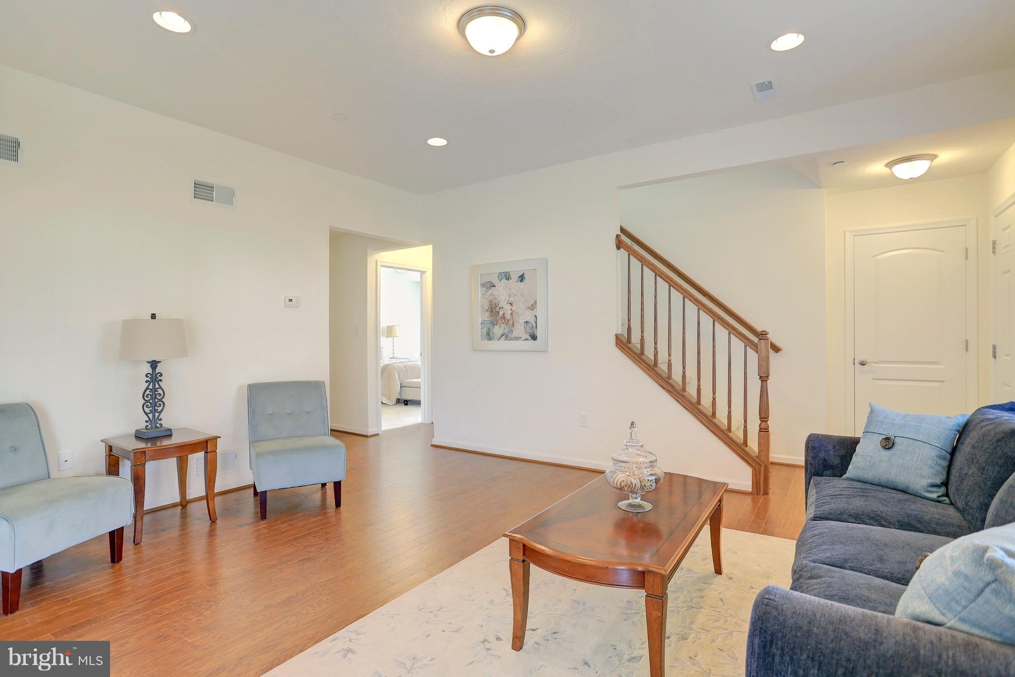 JACKSON HEIGHTS VILLAS - Residential