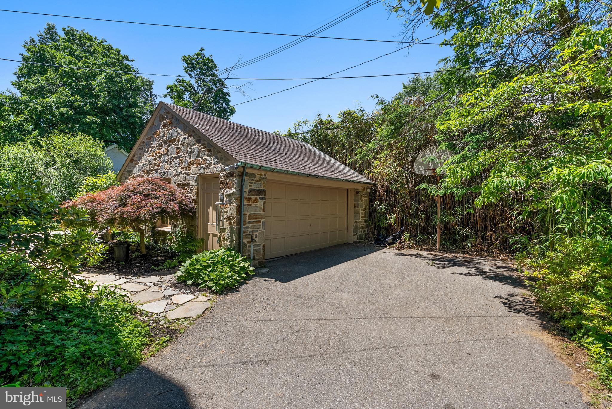 STONELEIGH - Residential