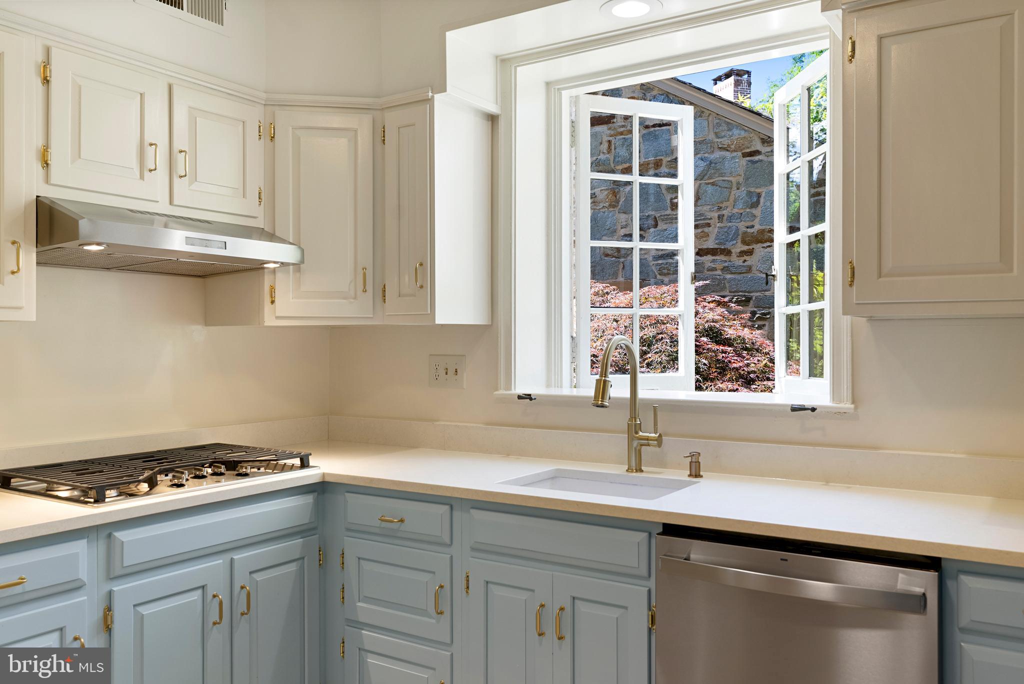 STONELEIGH - Residential