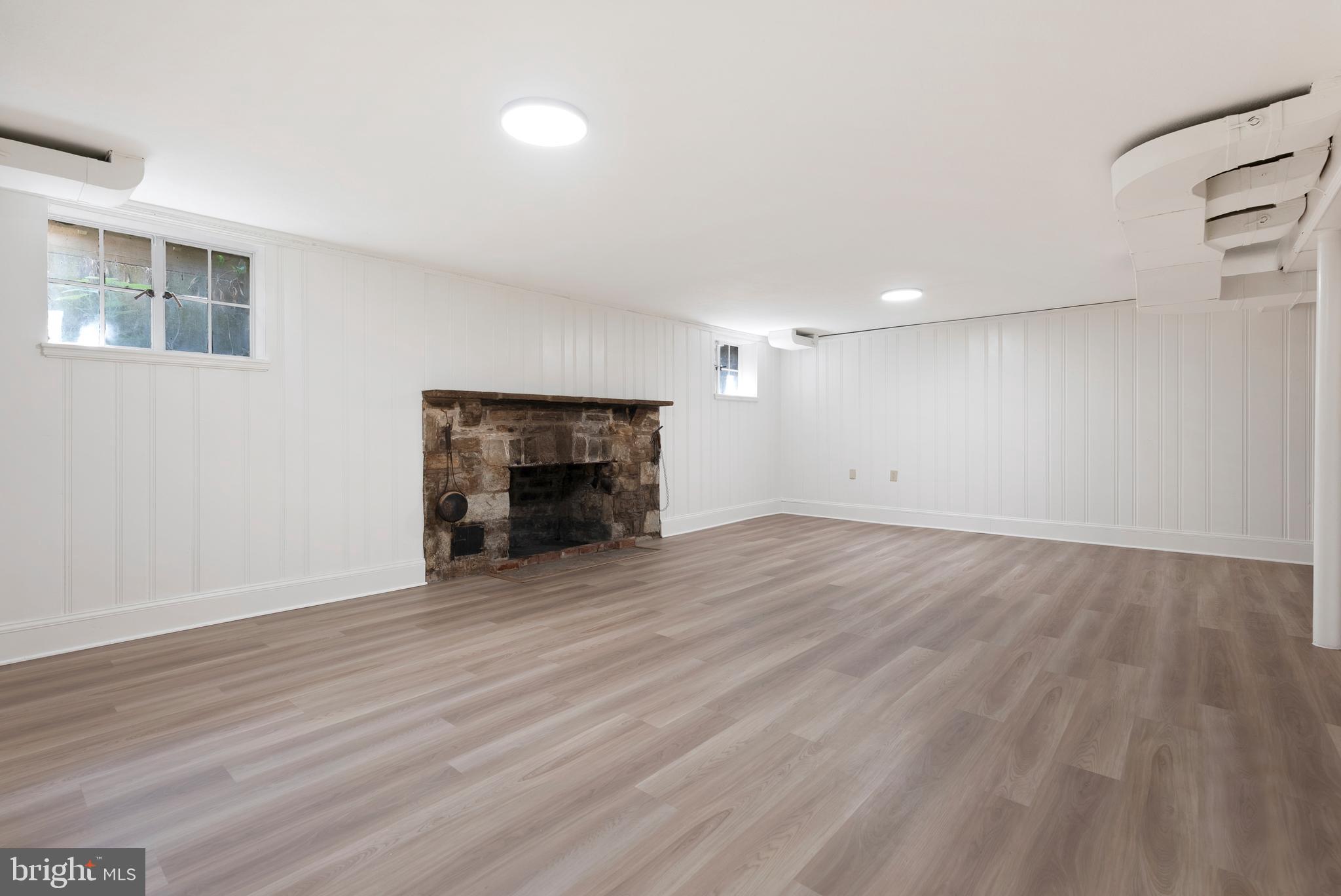 STONELEIGH - Residential