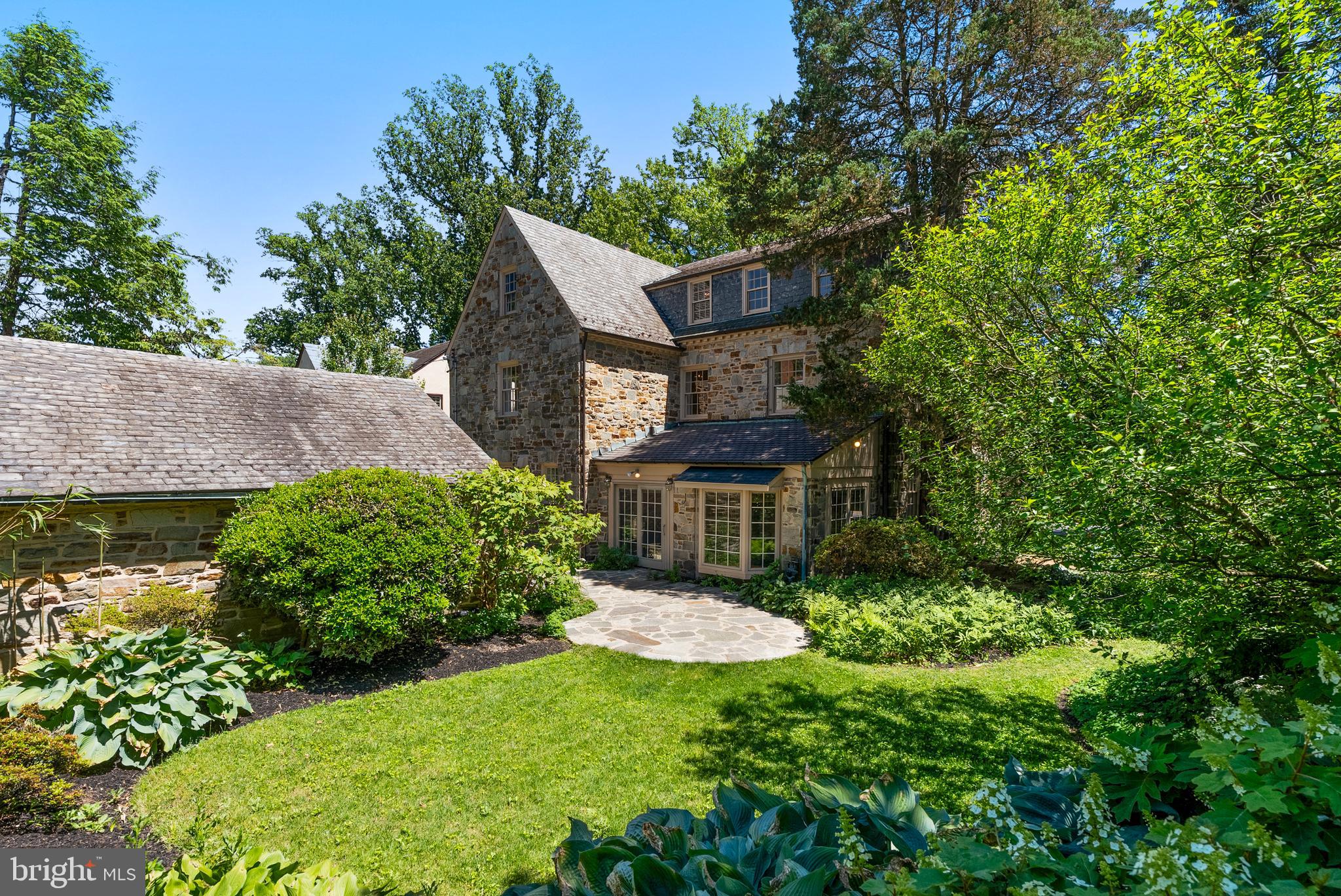 STONELEIGH - Residential