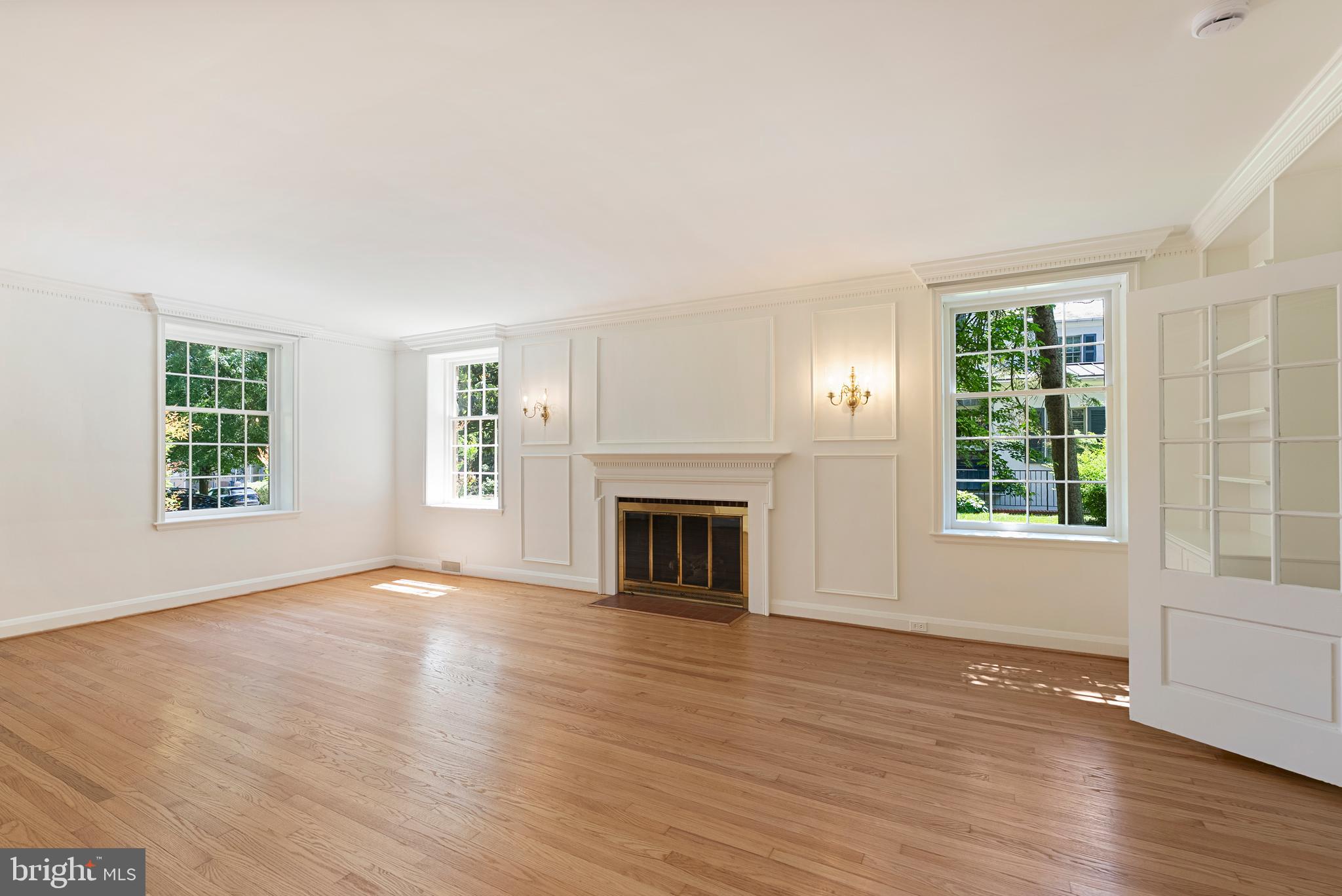 STONELEIGH - Residential
