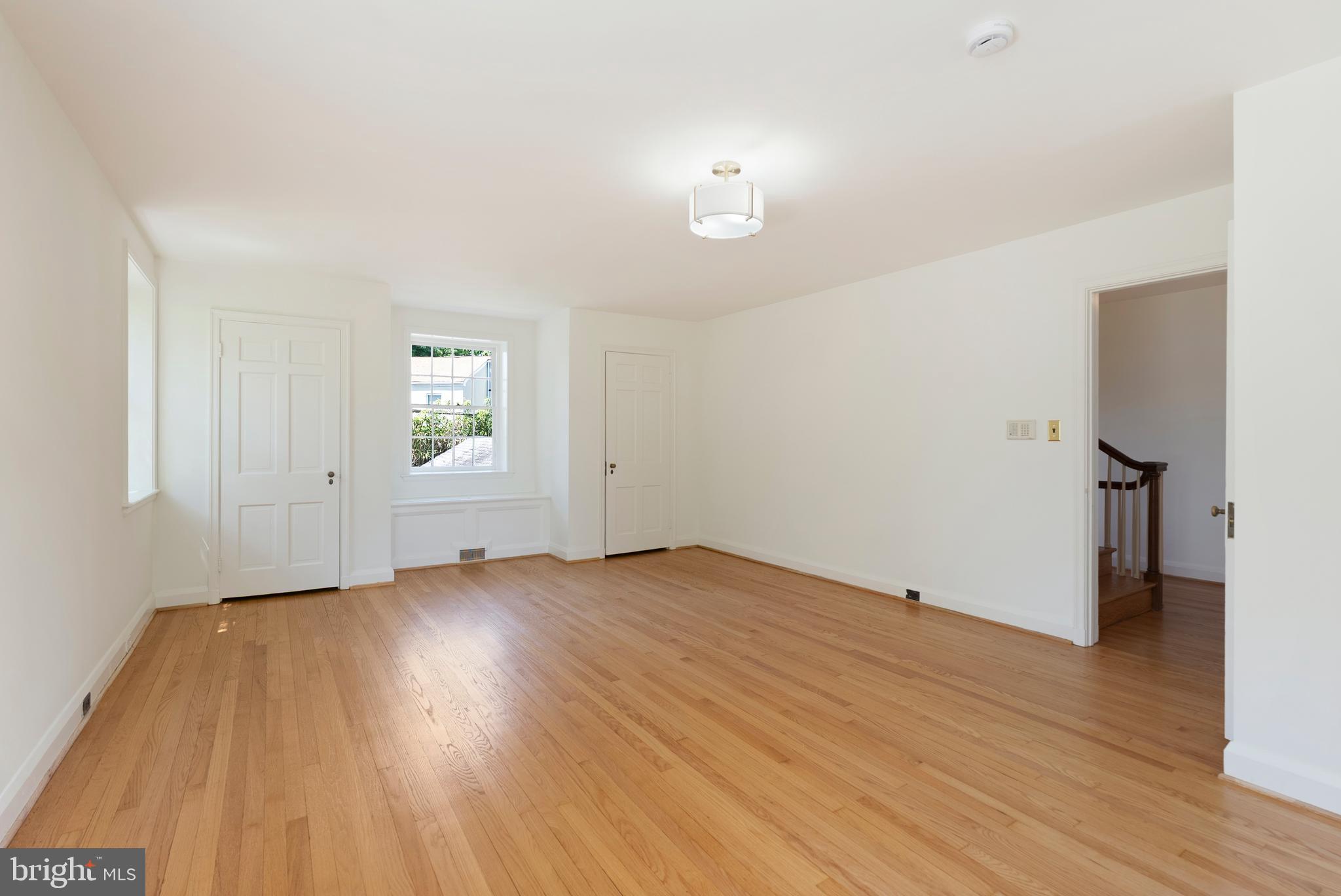 STONELEIGH - Residential