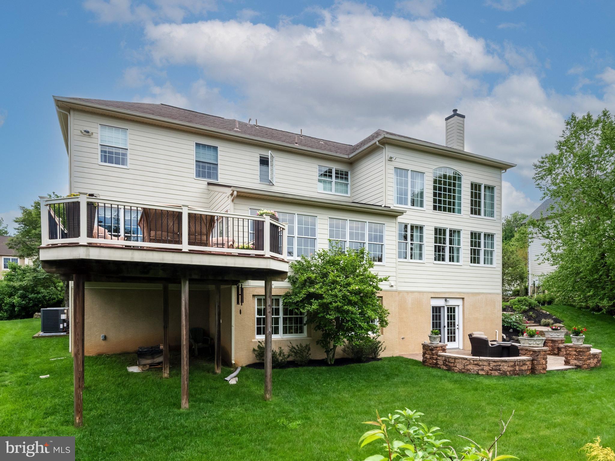TALL TREES AT THOR - Residential