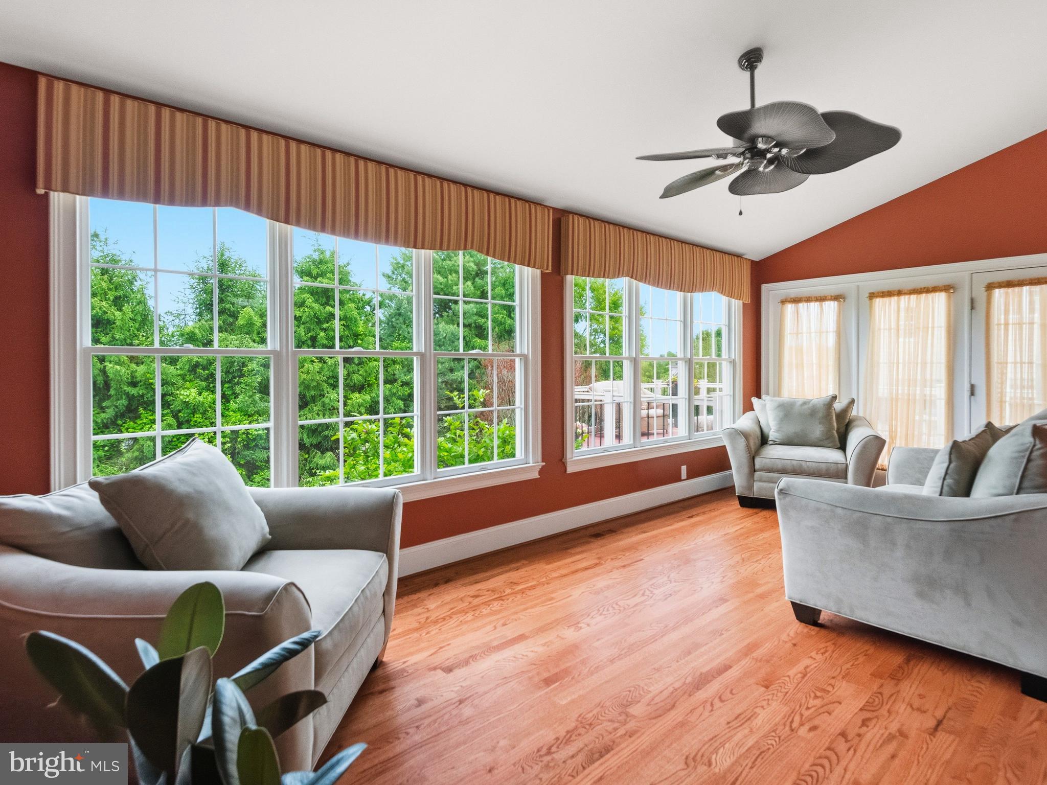 TALL TREES AT THOR - Residential