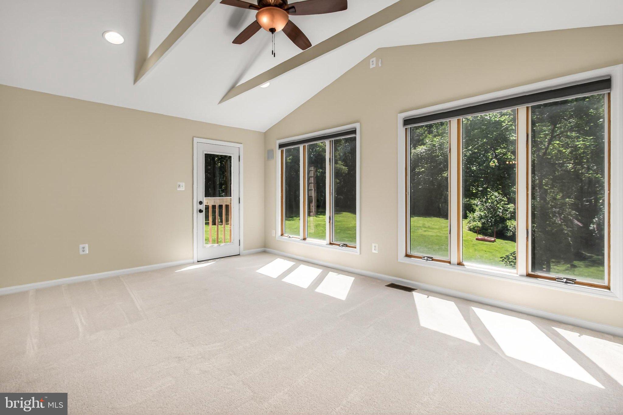 BURKE LAKE CLUSTER - Residential