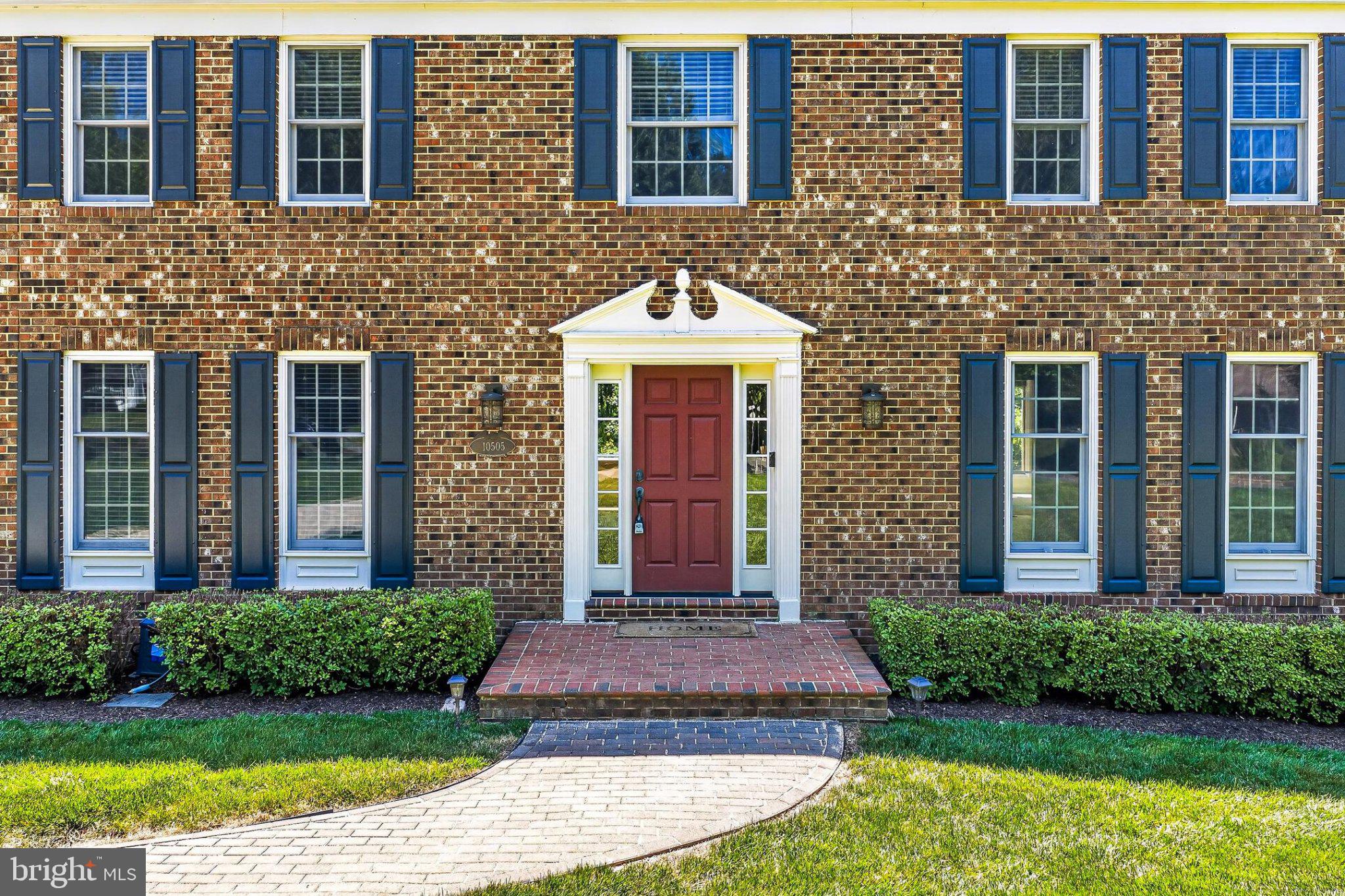 BURKE LAKE CLUSTER - Residential