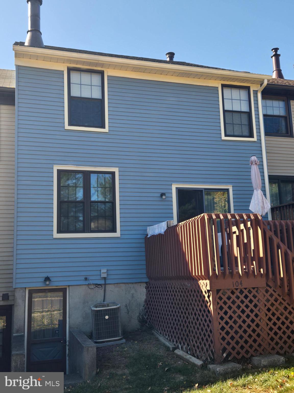 MONTGOMERY GLEN - Residential
