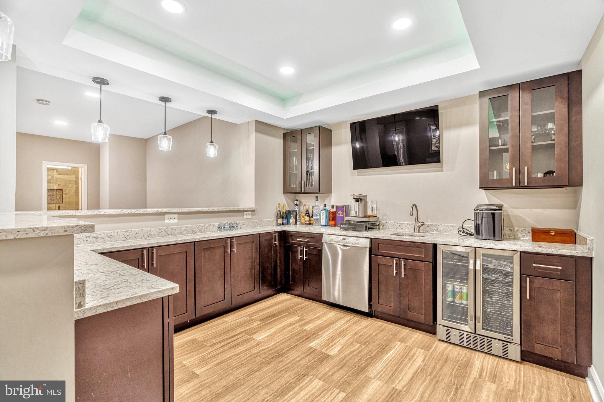 DOMINION VALLEY COUNTRY CLUB - Residential