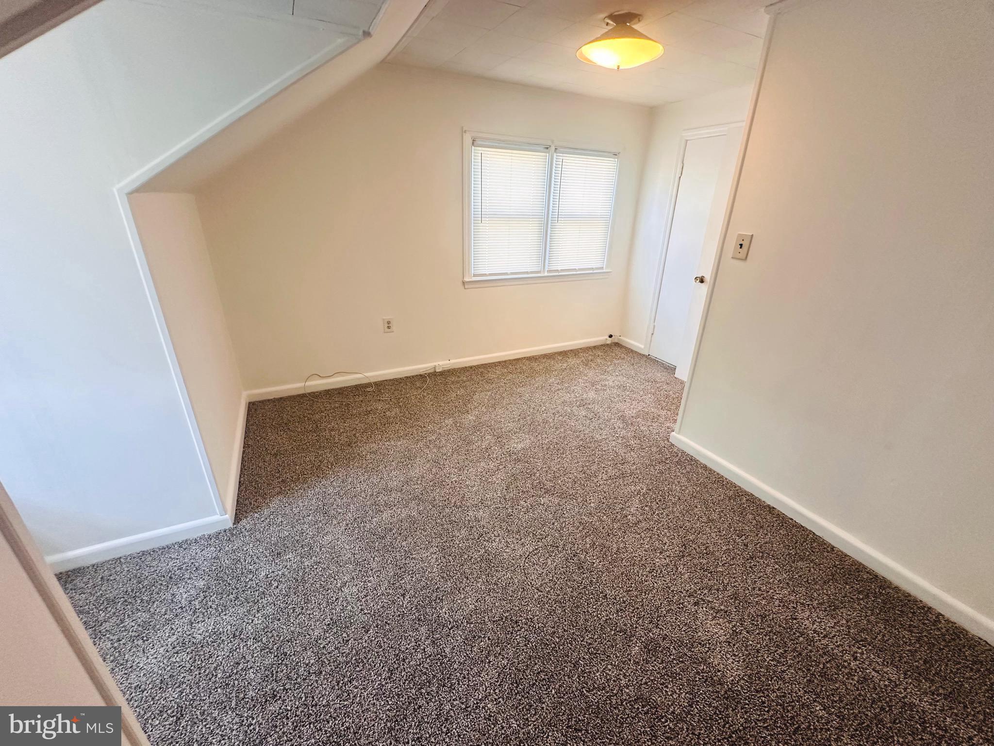 WEST ARLINGTON - Residential
