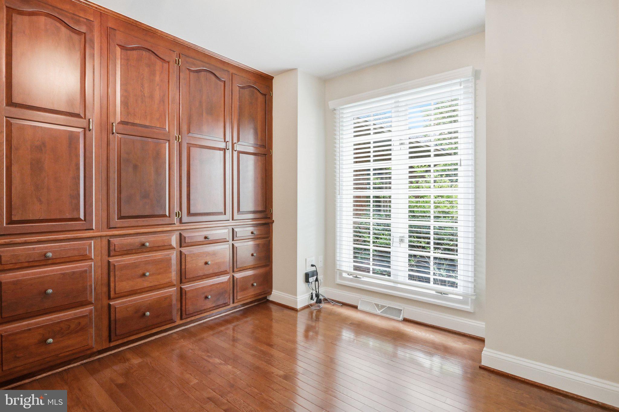 BRIGHTWOOD ACRES EAST - Residential