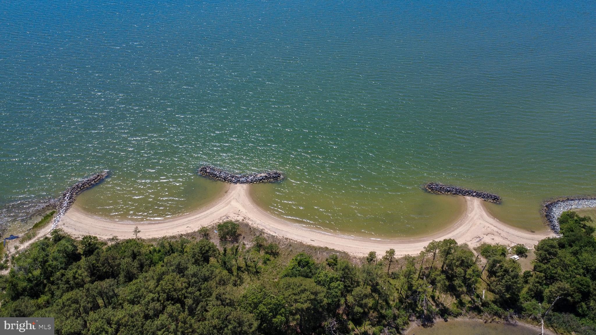 LANDINGS AT PINEY POINT - Residential