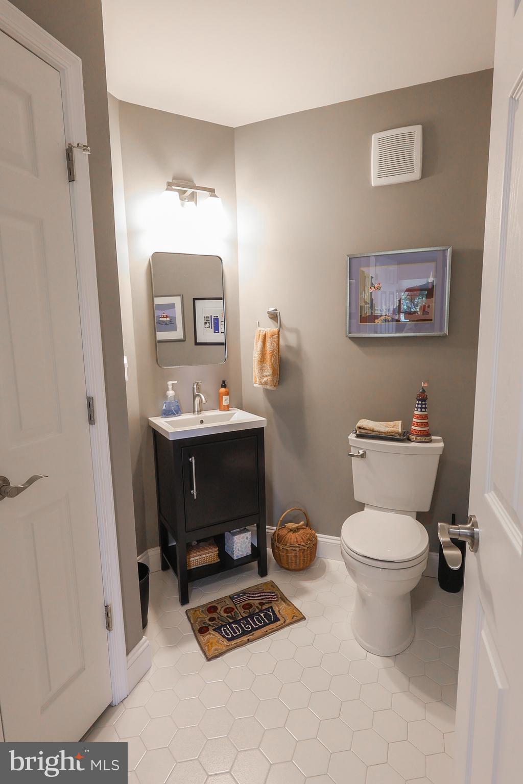 LANDINGS AT PINEY POINT - Residential
