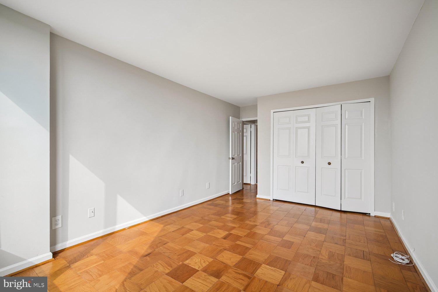 THE KENWOOD - Residential