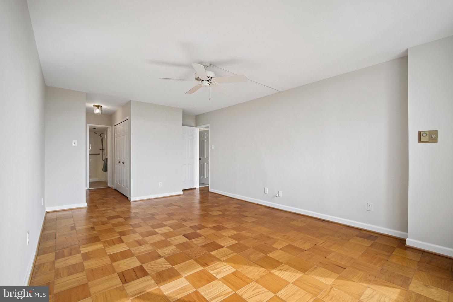 THE KENWOOD - Residential