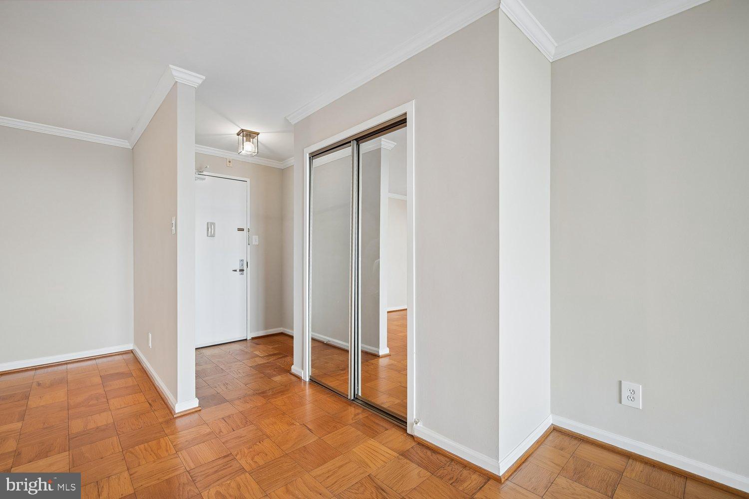 THE KENWOOD - Residential