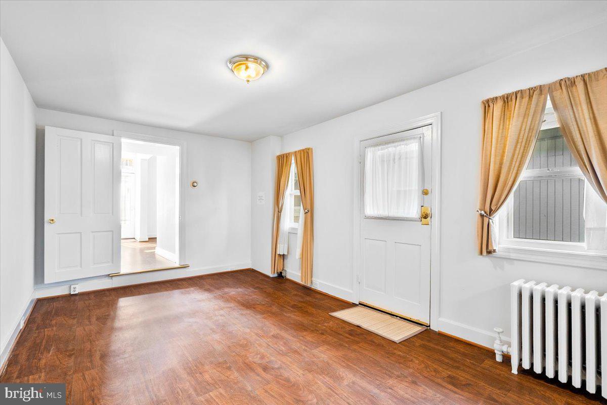 DOWNTOWN FREDERICK - Commercial Sale