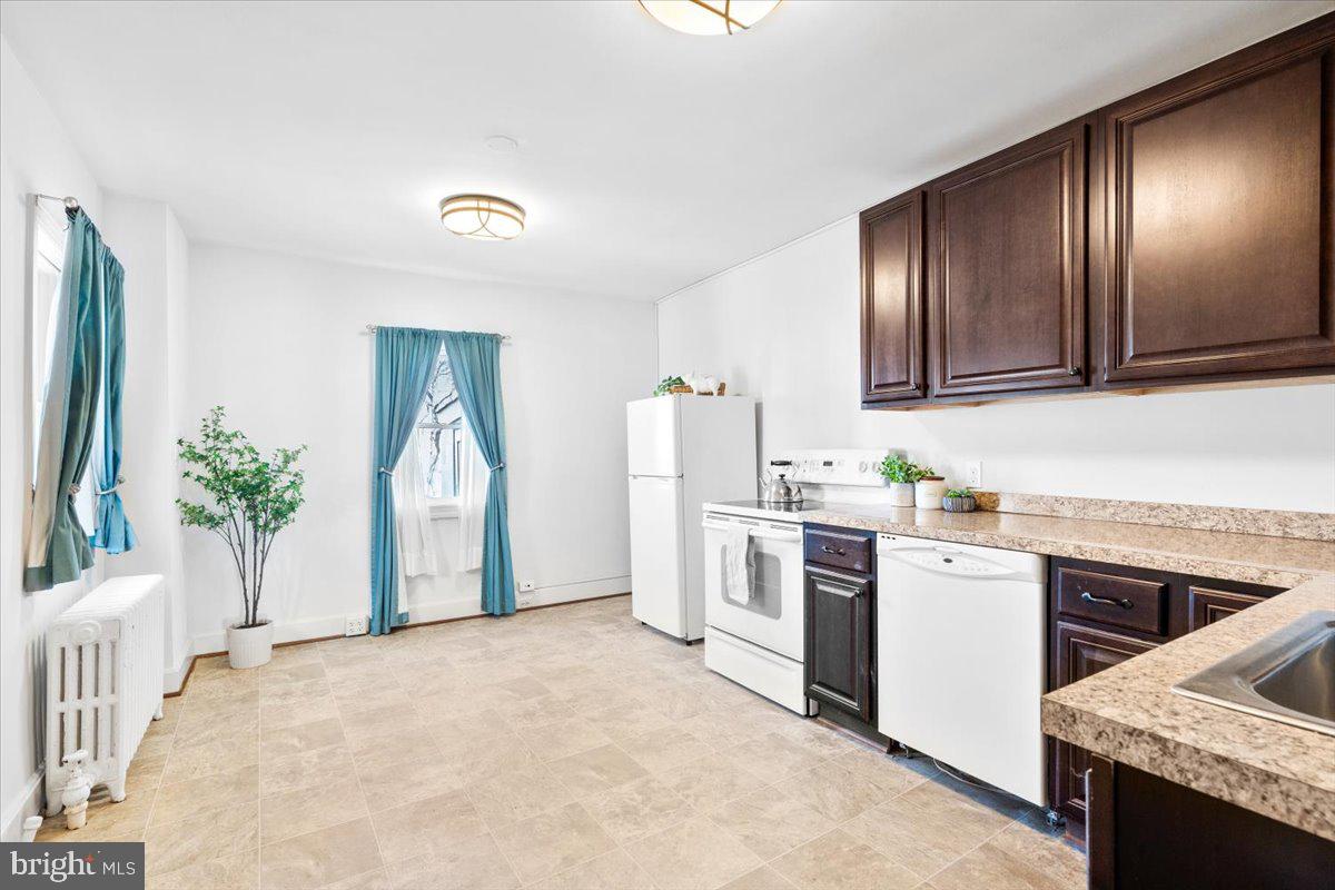 DOWNTOWN FREDERICK - Commercial Sale
