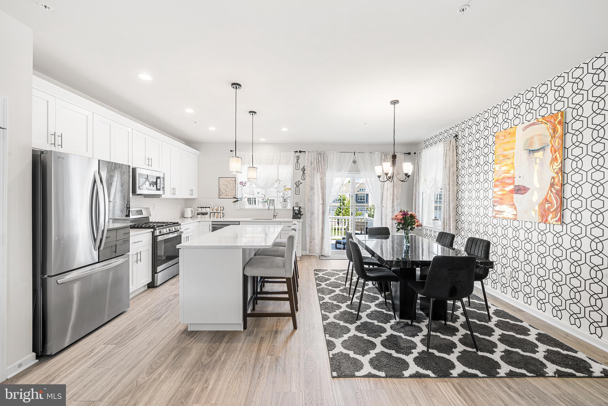 ENCLAVE AT RIDGEWOOD - Residential