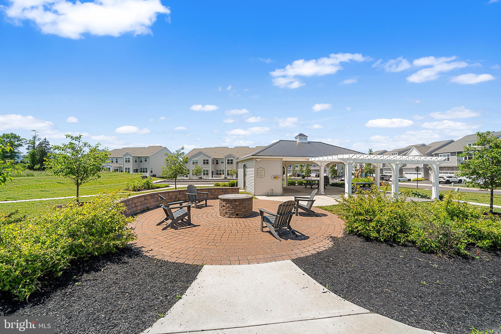ENCLAVE AT RIDGEWOOD - Residential