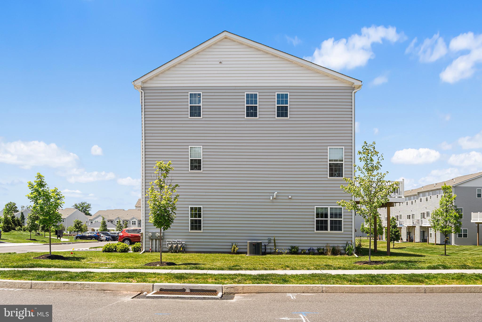 ENCLAVE AT RIDGEWOOD - Residential