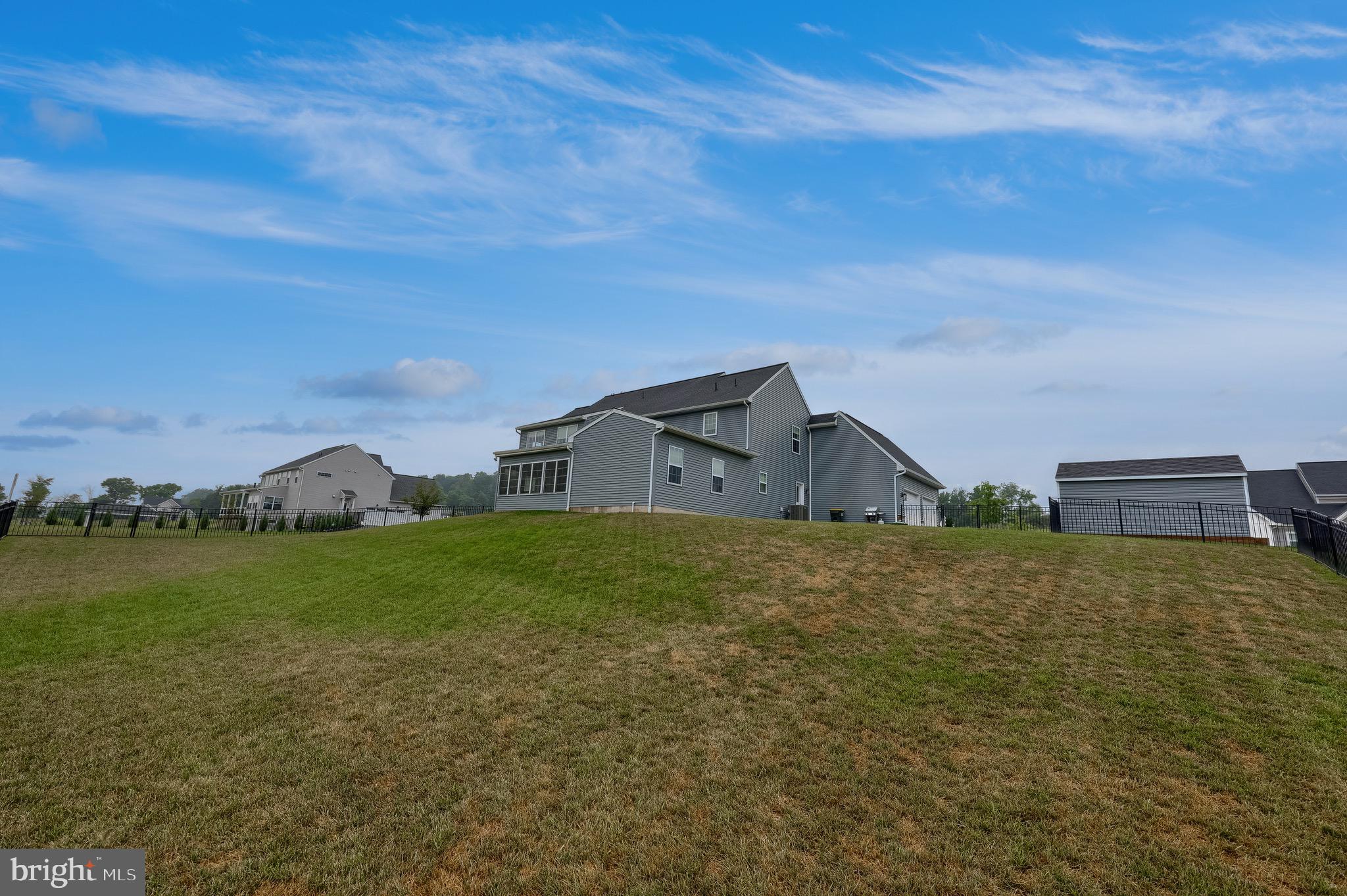 HAWK VALLEY ESTATES - Residential