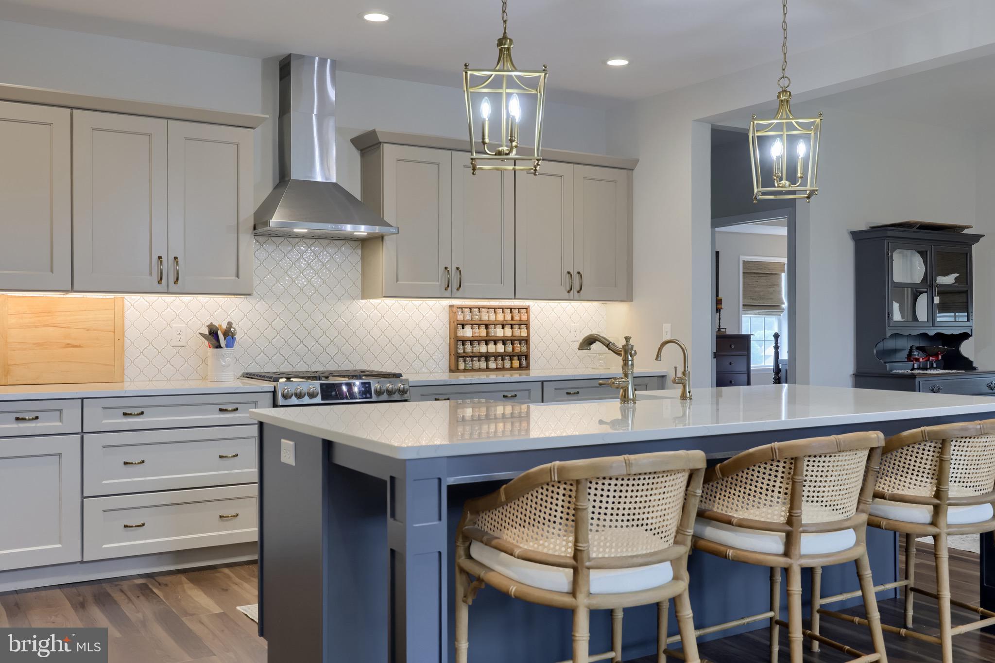 HAWK VALLEY ESTATES - Residential