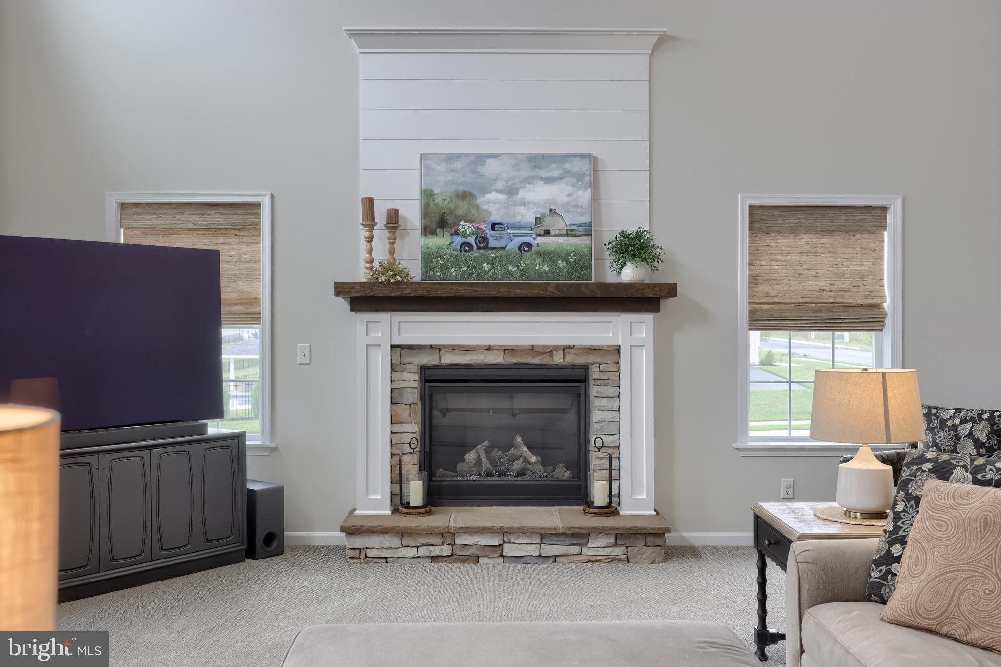 HAWK VALLEY ESTATES - Residential