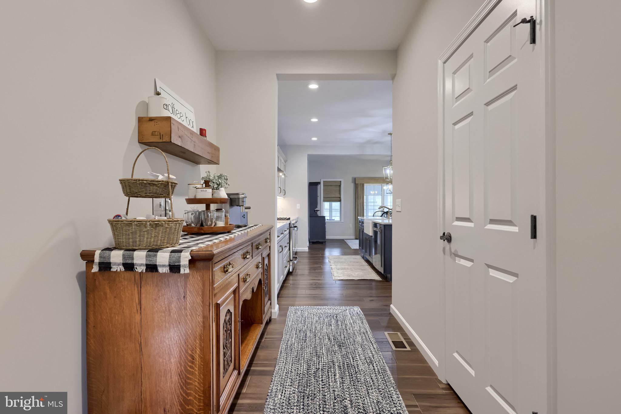 HAWK VALLEY ESTATES - Residential