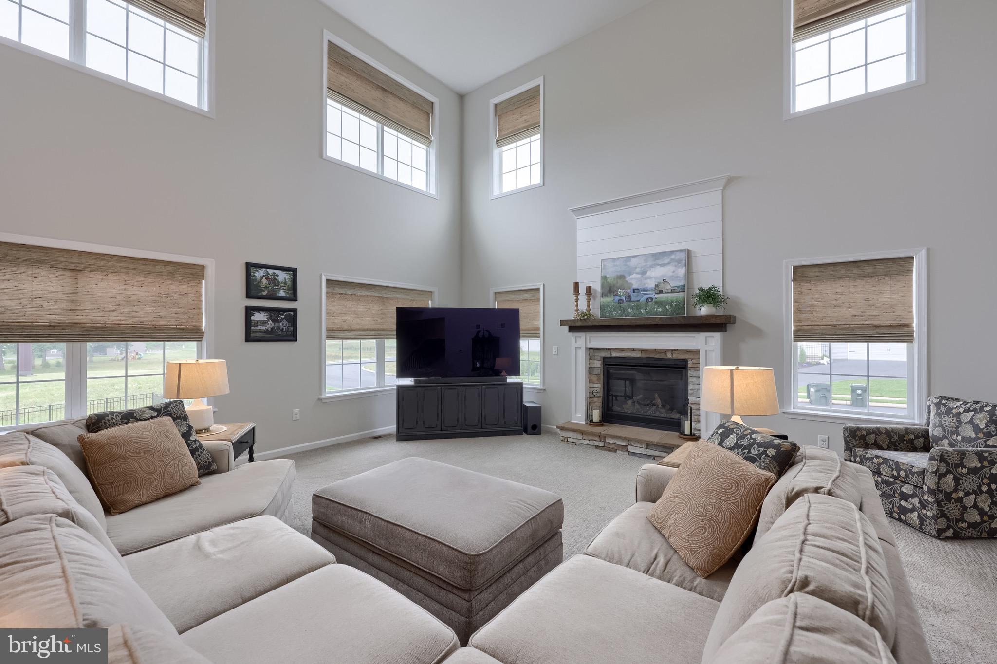 HAWK VALLEY ESTATES - Residential