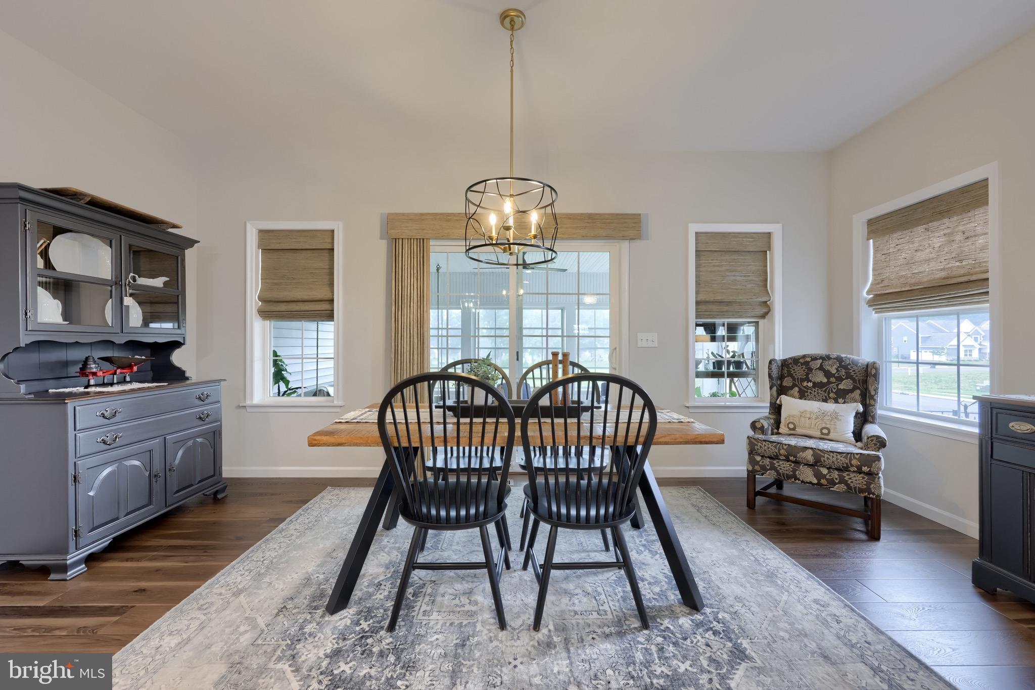 HAWK VALLEY ESTATES - Residential