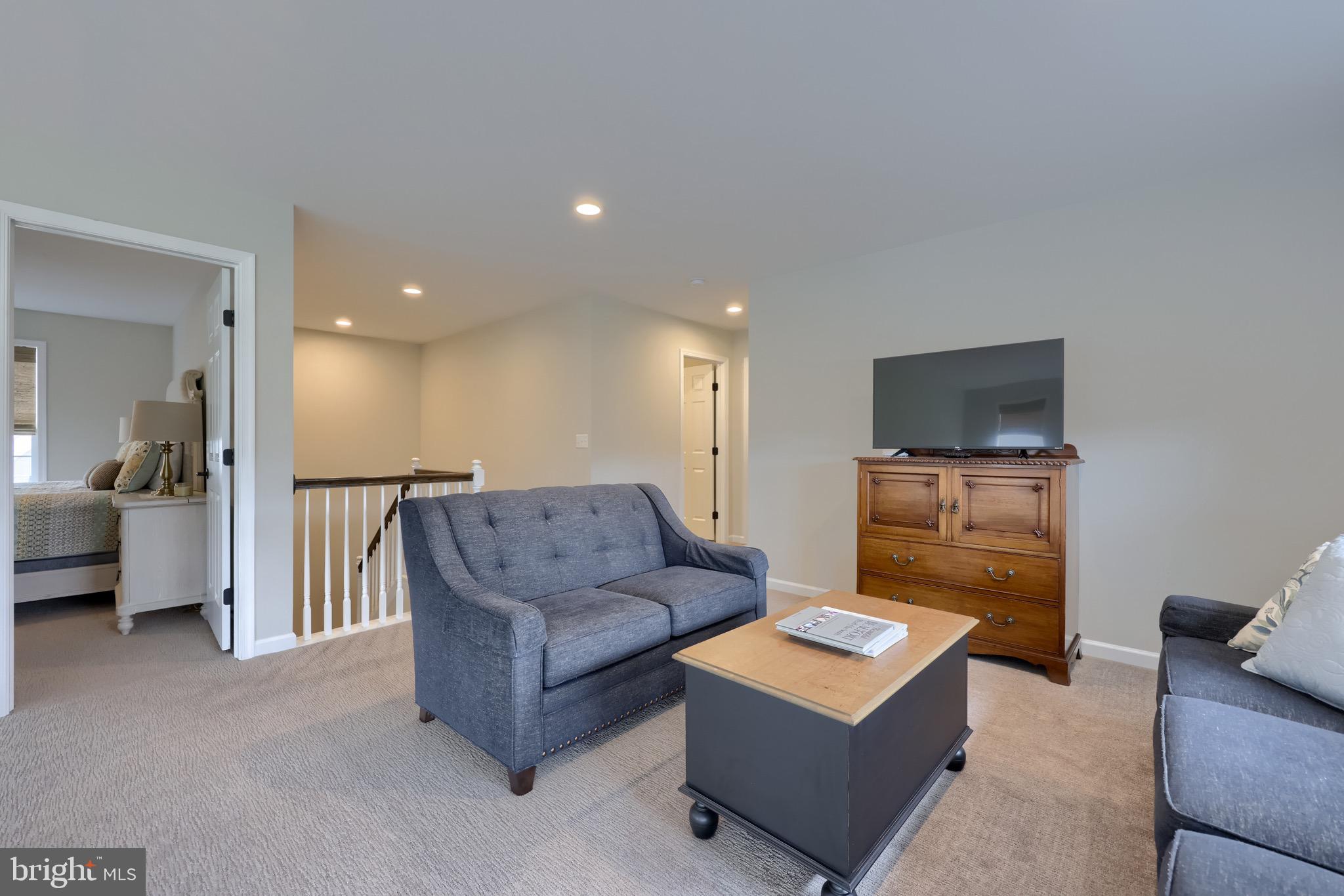 HAWK VALLEY ESTATES - Residential