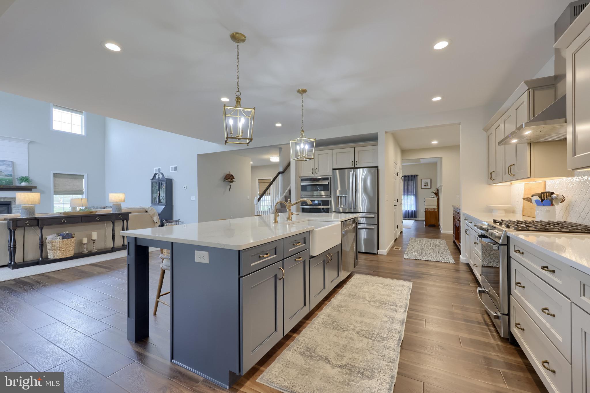 HAWK VALLEY ESTATES - Residential