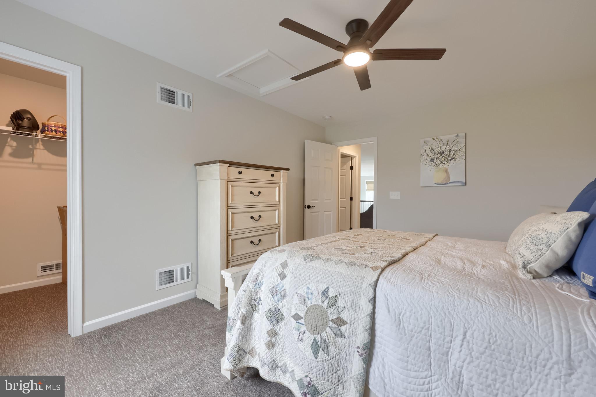 HAWK VALLEY ESTATES - Residential
