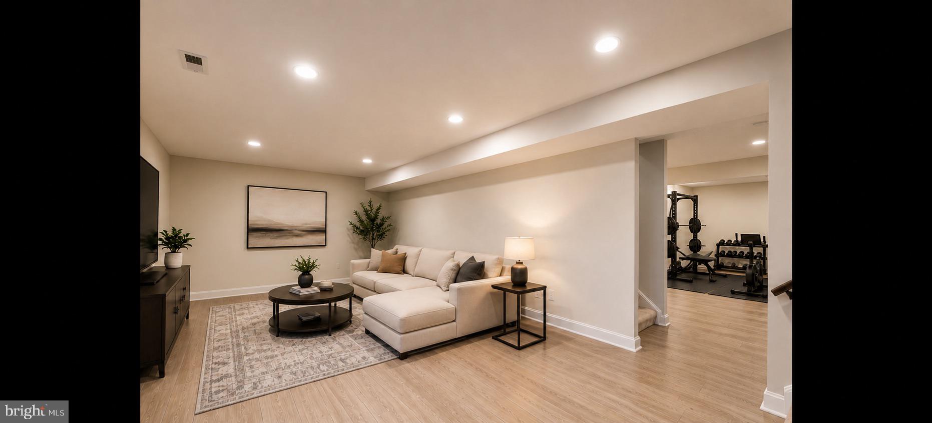 RAVENWOOD PARK - Residential